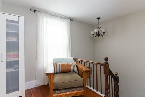 41 Bay Rd, Newmarket NH 03857-1711 exterior