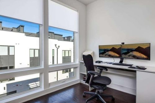 1277 Chelsea Cir, Atlanta GA 30318-1268 exterior