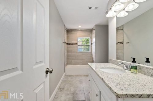 54 Chappell Rd, Atlanta GA  30314-2579 exterior