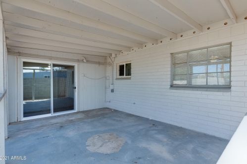 1240 33 St, Phoenix AZ 85018-3314 exterior