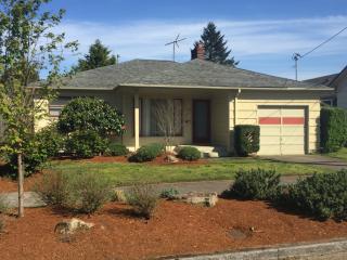 3128 78th Ave, Portland OR  97206-1733 exterior