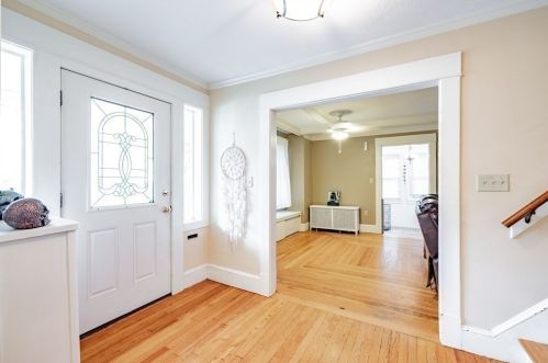 103 Birchwood Ave, Springfield MA  01106-1107 exterior