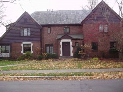 4 Cotton St, Newton, MA 02458-2620