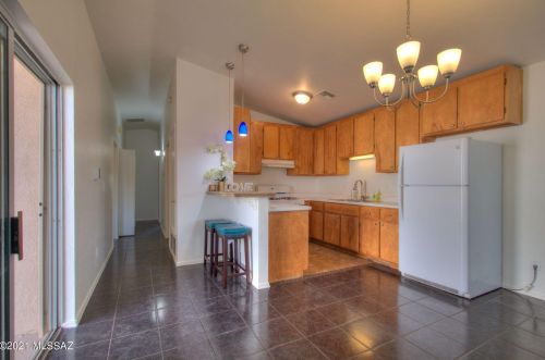 2526 Balboa Ave, Tucson, AZ 85705-4409