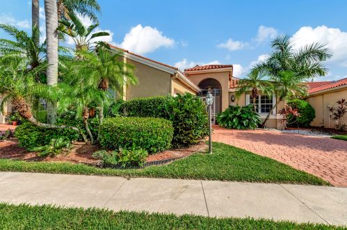 8051 Nadmar Ave, Boca Raton, FL 33434-6313