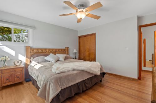 5305 Rose St, Milwaukee WI 53223-3036 exterior