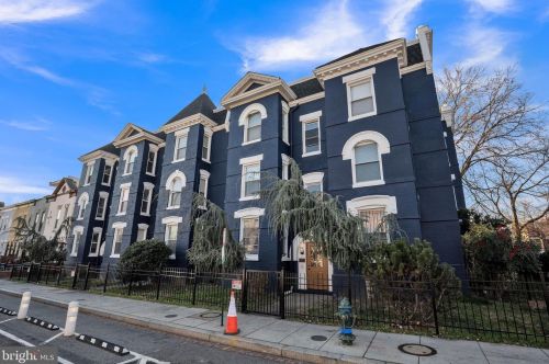 1034 6th St, Washington DC  20024-2604 exterior