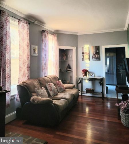 531 Benner St, Philadelphia PA 19149-3214 exterior