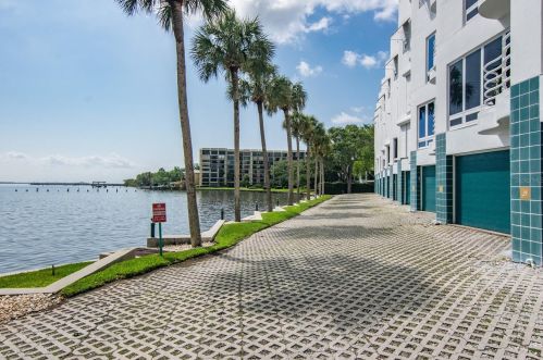 4950 Bayshore Blvd, Tampa FL  33611-3803 exterior