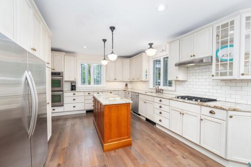 3631 Cres Vw Ave, Duluth MN 55804-1710 exterior