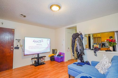 652 Beck St, Bronx NY 10455-1902 exterior