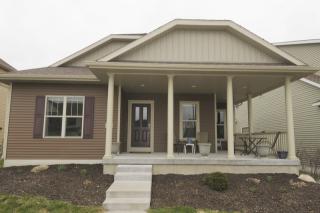 8948 Sunstone Ln, Madison, WI 53562-4277