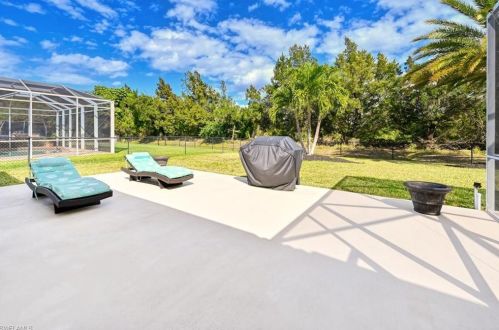 753 Grand Rpd Blvd, Naples FL 34120-4431 exterior