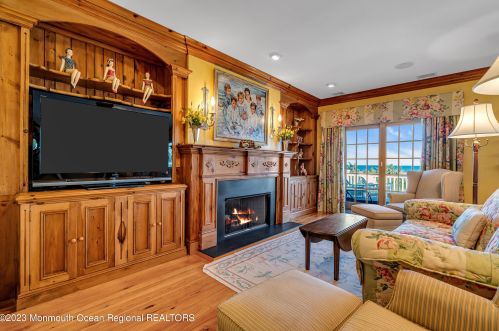 767 Ave, Point Pleasant Beach NJ 08742-5315 exterior