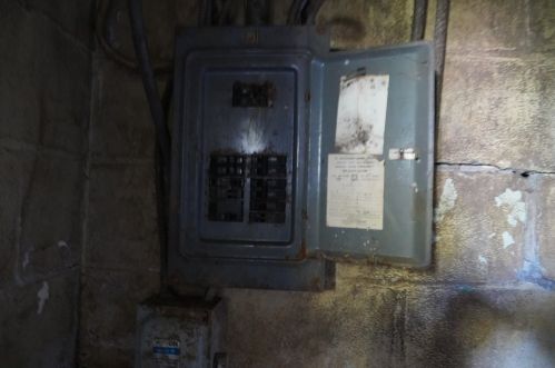 2849 Lewis Ave, Waukegan IL 60087-2209 exterior