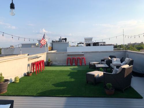 2208 Chicago Ave, Chicago IL  60622-4827 exterior