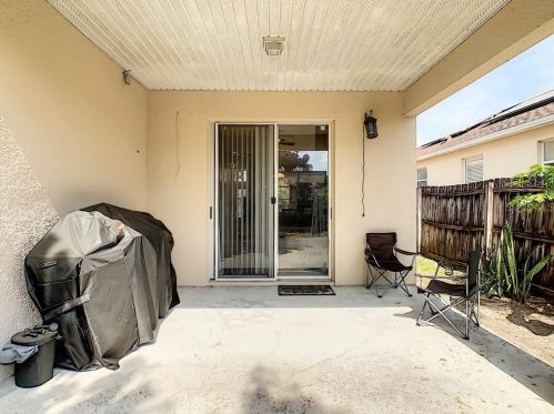 10263 Andover Pt Cir, Orlando FL 32825-2732 exterior