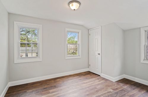 170 Memorial Pkwy, Atlantic Highlands NJ  07716-1655 exterior