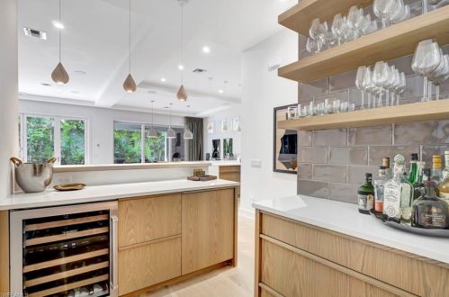 1132 7 St, Naples FL 34102-7334 exterior