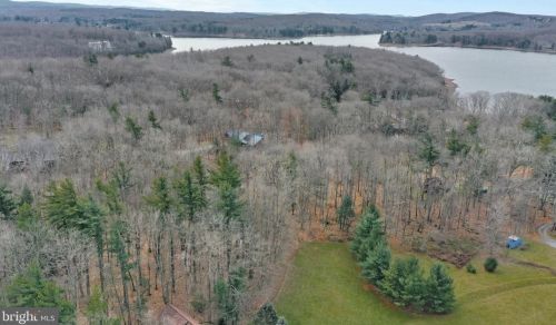 3 Wooded Ridge Rd, Swanton MD 21561-2334 exterior