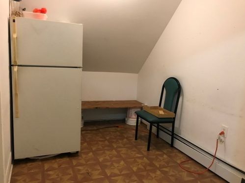 8 Lowell St, Worcester MA 01603-2607 exterior