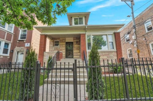 7912 Justine St, Chicago IL 60620-4333 exterior