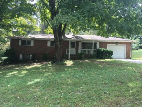 3366 Dougs Dr, Chattanooga TN  37419-1405 exterior