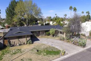 6620 8th Pl, Phoenix AZ  85042-4301 exterior