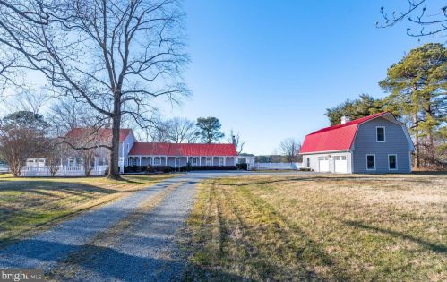 23704 Mount Pleasant Landing Cir, Saint Michaels MD 21663-2516 exterior