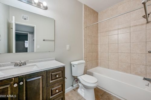 1518 Colter St, Phoenix AZ 85014-3022 exterior