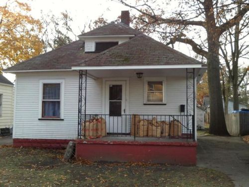 865 Emerson Ave, Meskegon, MI 49442-5162