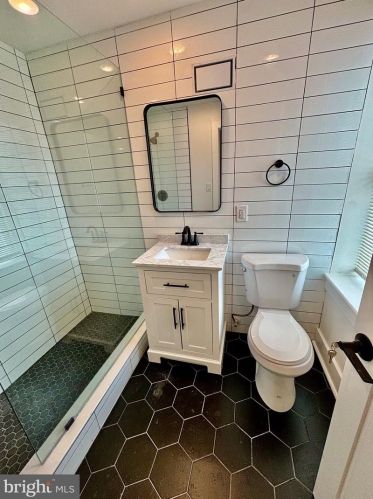 2531 Cedar St, Philadelphia PA 19134-4318 exterior