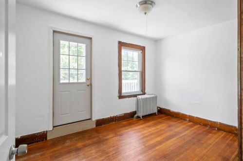 68 Linden St, Brookline MA 02445-7841 exterior