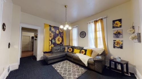 1231 Walker St, Milwaukee WI  53204-2119 exterior