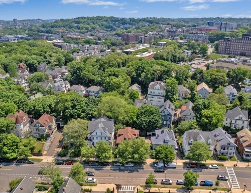 602 Cambridge St, Boston MA  02134-1303 exterior