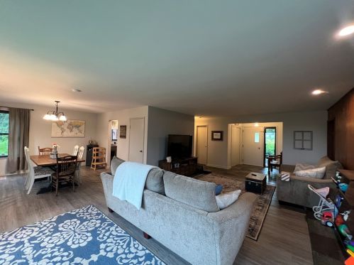 119 Nyetimber Pkwy, Moon Twp PA  15108-3147 exterior