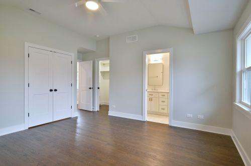 973 Prospect Ave, Elmhurst IL  60126-5030 exterior