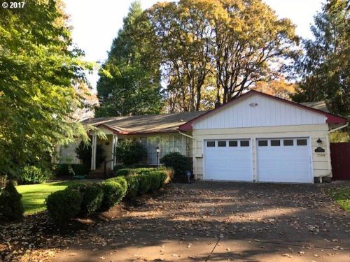 3890 Crestview Dr, Salem OR  97302-6014 exterior