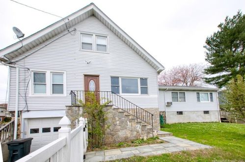 5 Arther St, Greenwich, CT 06831-5106