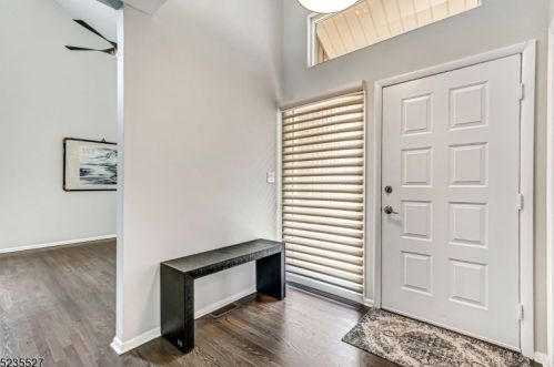 33 Highmount Ave, Warren NJ  07059-5435 exterior