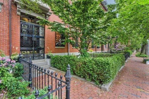 63 Worcester St, Boston MA 02118 exterior