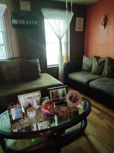 2644 Tripp Ave, Chicago IL 60712-1912 exterior