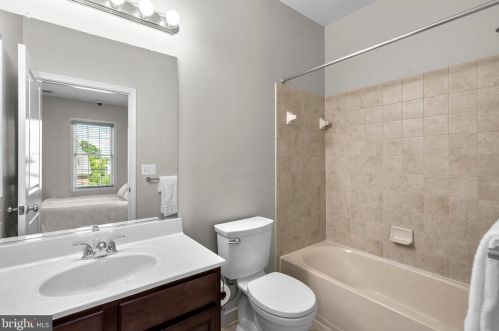 13221 Moonlight Trail Ct, Silver Spring MD 20906-6703 exterior