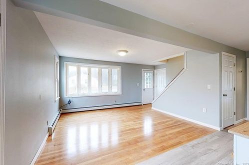 33 Palmer St, Killingly CT 06239-2732 exterior