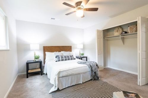 2957 Eleanor Ter, Atlanta GA  30318-6078 exterior