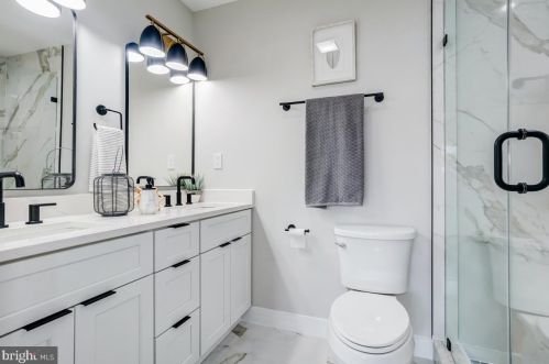 1624 D St, Washington DC  20003-2440 exterior