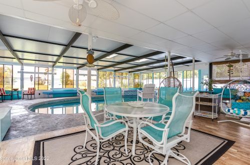 2945 Newfound Harbor Dr, Merritt Island FL 32952-2861 exterior