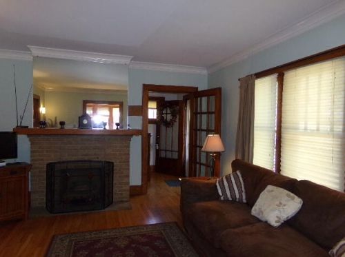 1416 Bank St, Kalamazoo MI 49001-2906 exterior