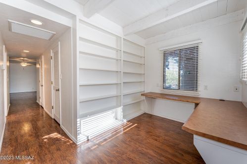 5925 Mina Vis, Tucson AZ 85718-4128 exterior