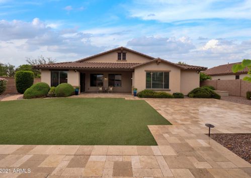 73 Crescent Way, Chandler AZ  85248-5150 exterior